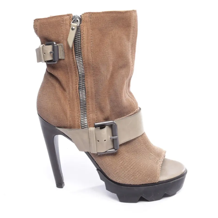 Stiefeletten EUR 35 Braun